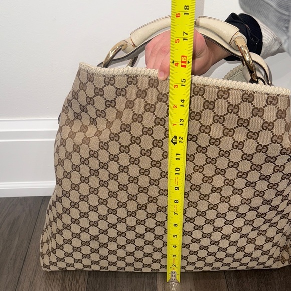 Gucci Tan ivory GG canvas Monogram horsebit large hobo bag with gold hardware - Picture 10 of 16